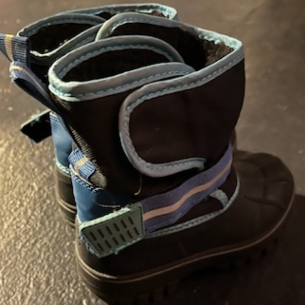 Boots - Picture 3 of 3